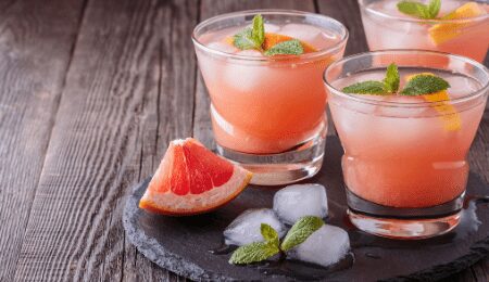 Skin-Healthy Pink Lady Fizz "Cocktail"